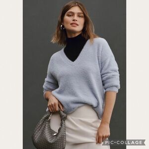 Anthropologie V-Neck Eyelash Tunic Sweater in Blue
